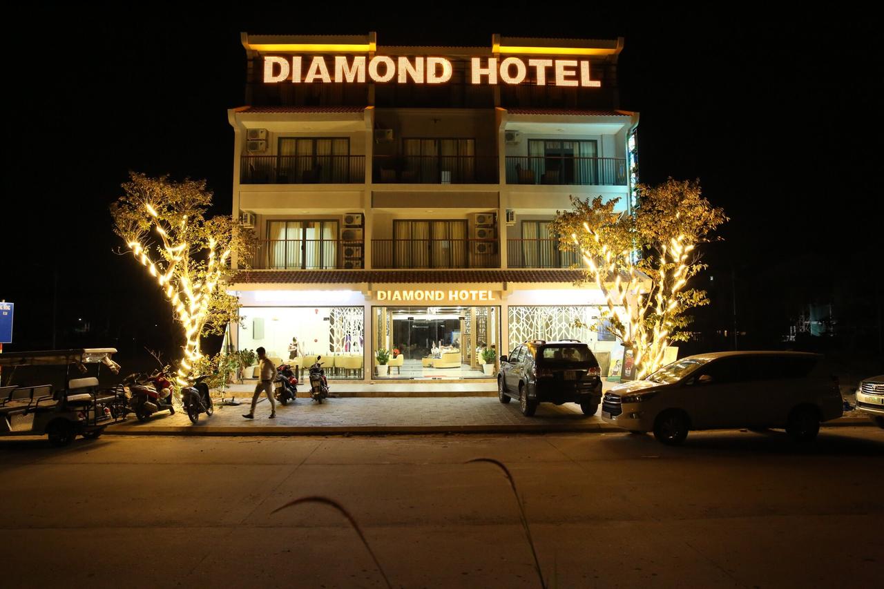 Описание отеля Diamond Hotel 3* на Фукуоке